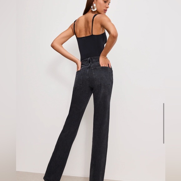 NWT Good American Straight Diamond Jeans - Picture 3 of 3